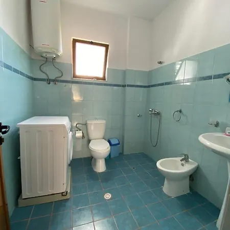 Xhuliano Apartament *